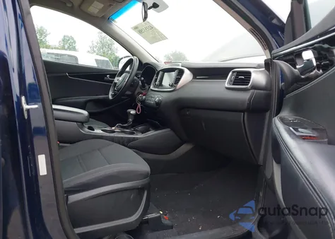 2019 Kia Sorento 2.4L Lx z USA, uszkodzony, nr VIN 5XYPG4A38KG456433